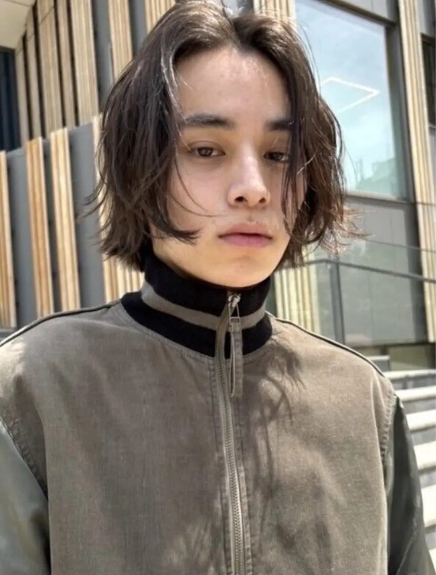 メンズ 𝘕𝘰𝘯/メンズ カット/カットパーマのヘアスタイル