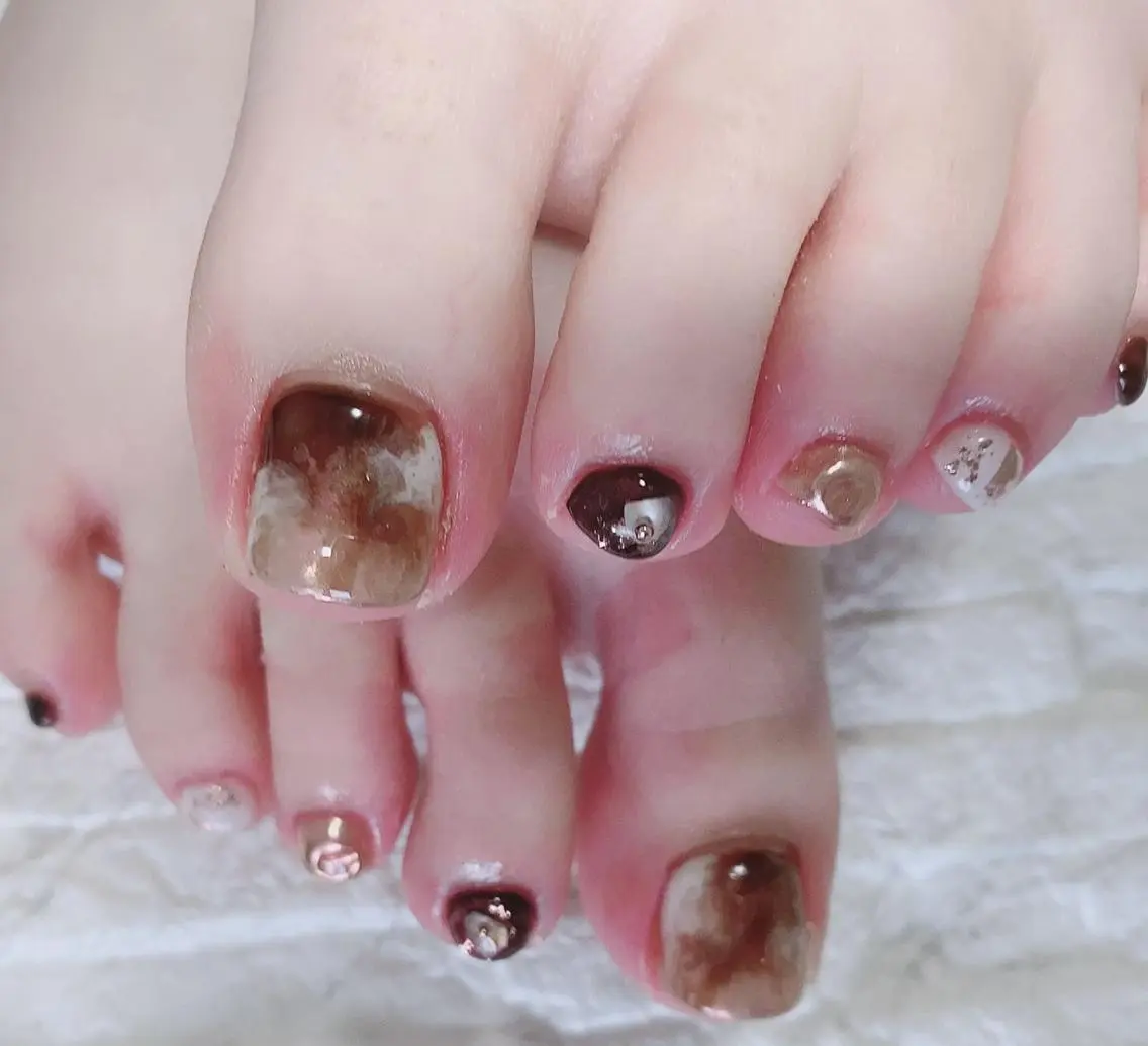 ネイル アートネイル フットネイル yochi nailのネイルデザイン