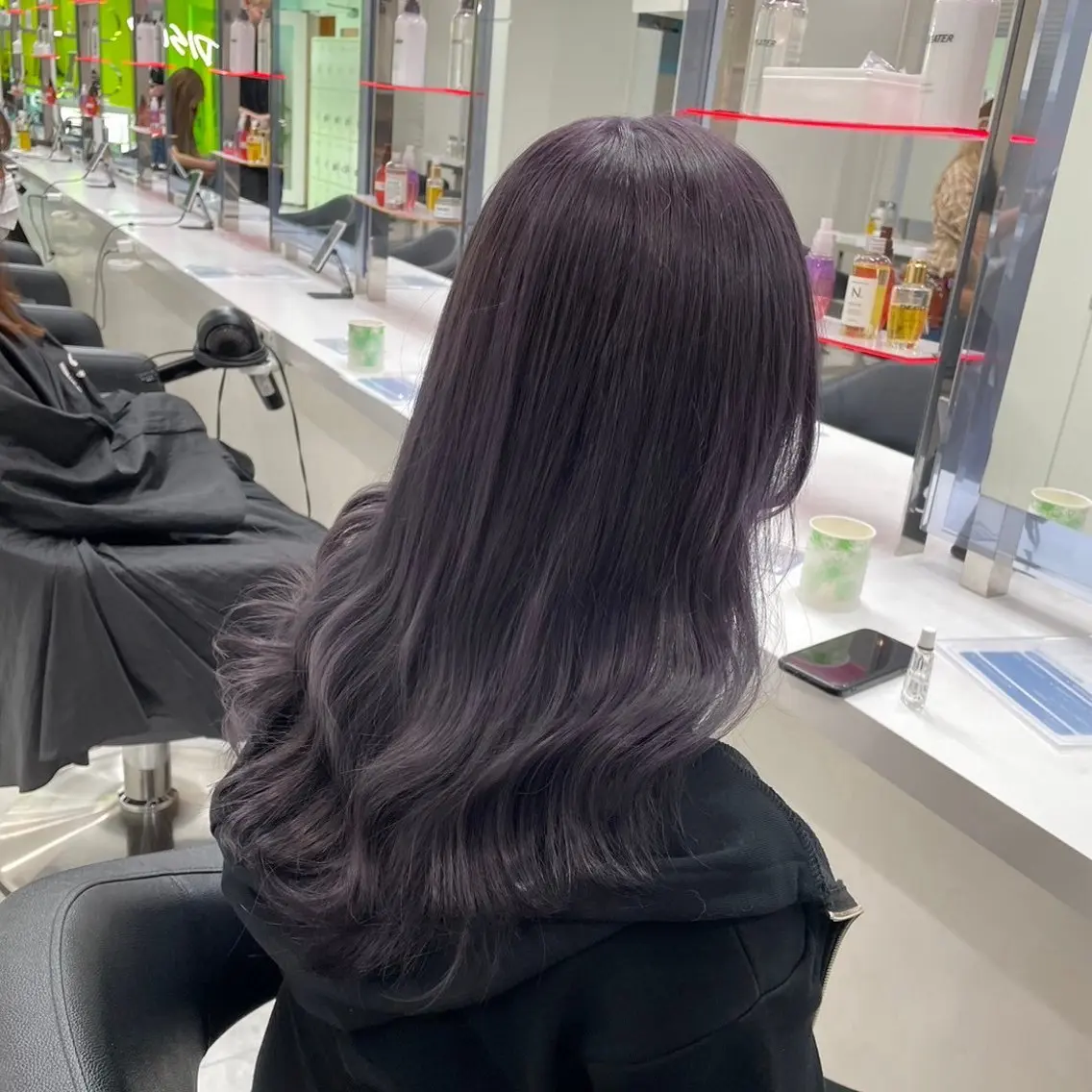 ロング カラー 流行りの透明感カラー ×縮毛矯正🤍ユウのヘアスタイル