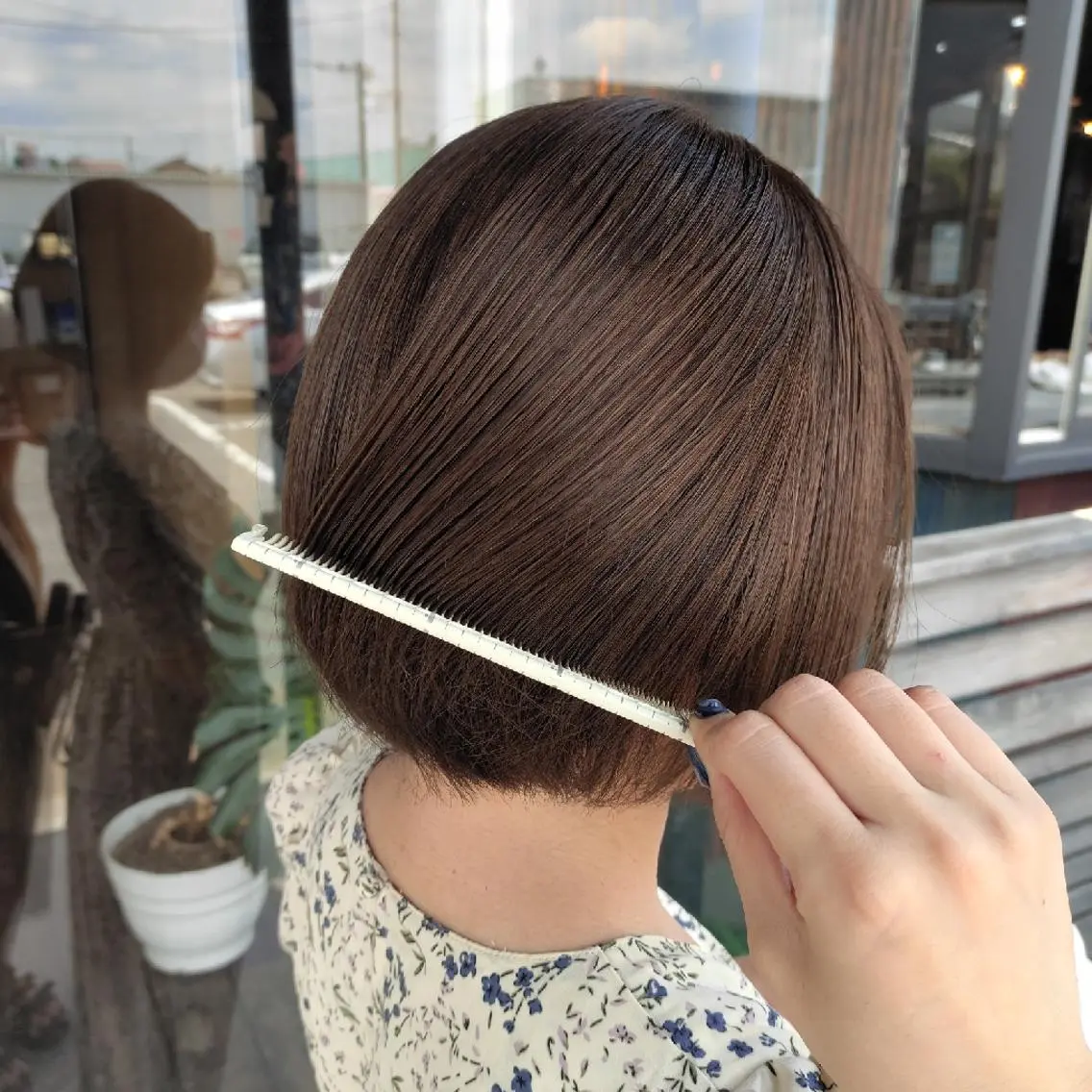 ショート カラー ベージュカラー ブリーチ 透明感カラー ブリーチなしカラー オリーブベージュ 🥀熊澤 茉美🥀のヘアスタイル