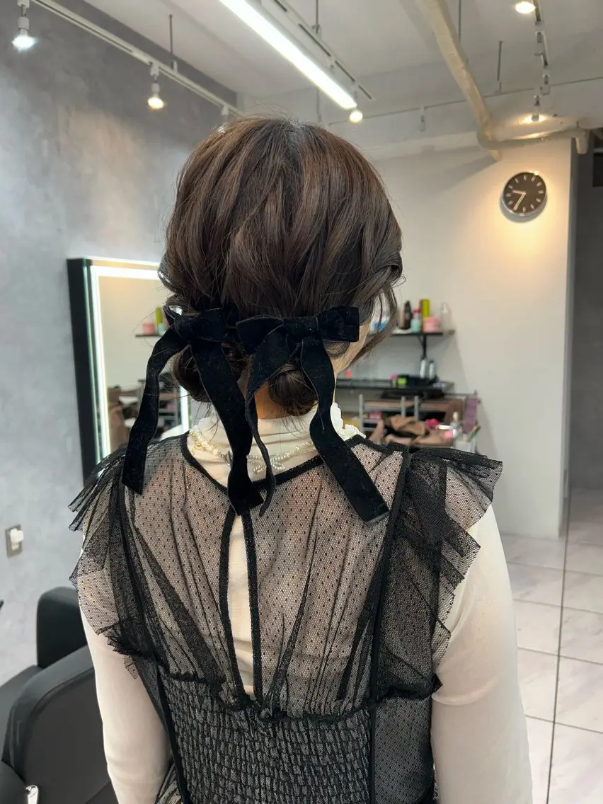 セミロング ヘアアレンジ 結婚式・ブライダル _WHITE 天神店 YUMEKA🐻のヘアスタイル