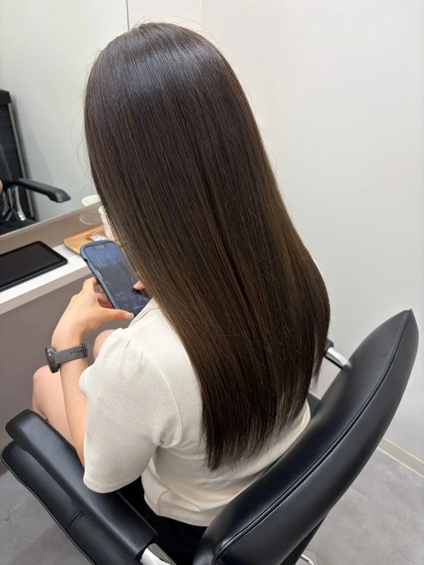 セミロング トリートメント ヘアカラー トリートメント 髪質改善/縮毛矯正/ 艶カラー/登貴のヘアスタイル