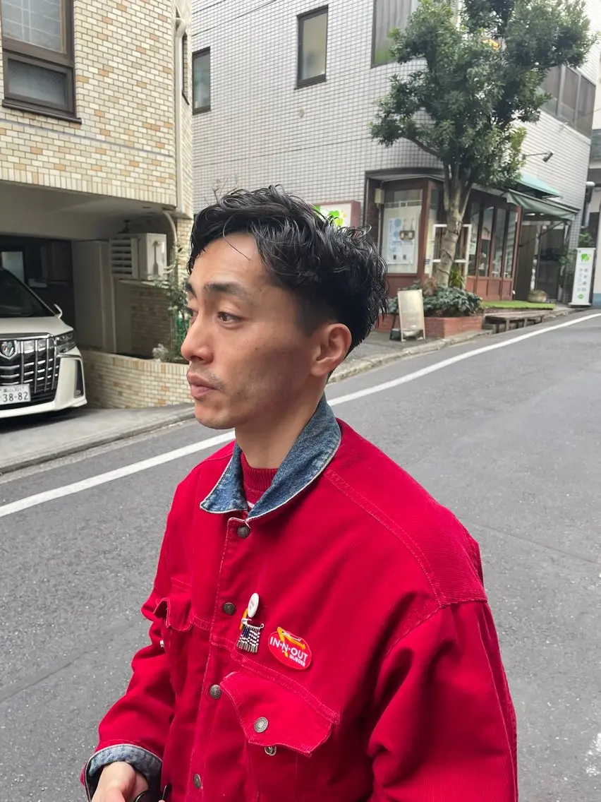 ショート パーマ メンズ 【透明感ツヤカラー】 三浦寛之のヘアスタイル
