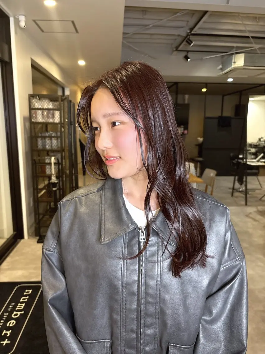 ロング カラー ブラウンカラー レッドカラー レッドブラウン ヘアカラー number＋ / 璃々花のヘアスタイル