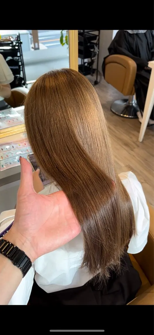 セミロング カラー ベージュカラー ブリーチ 透明感カラー ダブルカラー ミルクティーベージュ ブリーチなしWカラー レイヤー/Rickyのヘアスタイル