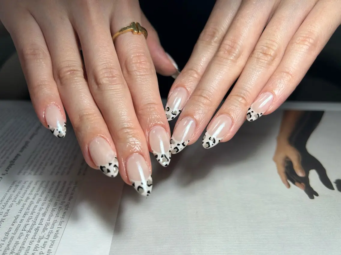 ネイル ハンドネイル nailroom‪ sb‪‪𓈒𓂂𓏸のネイルデザイン