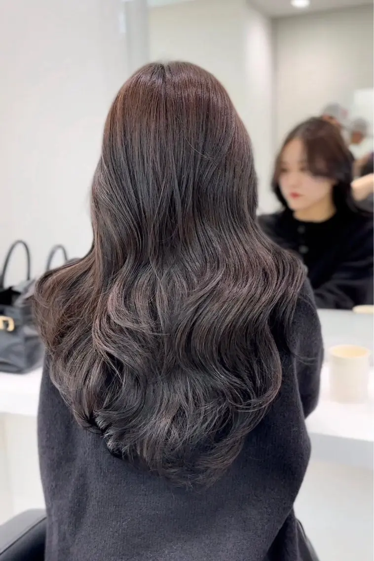 カラー 儚いピンク🩷 /メンズパーマのヘアスタイル