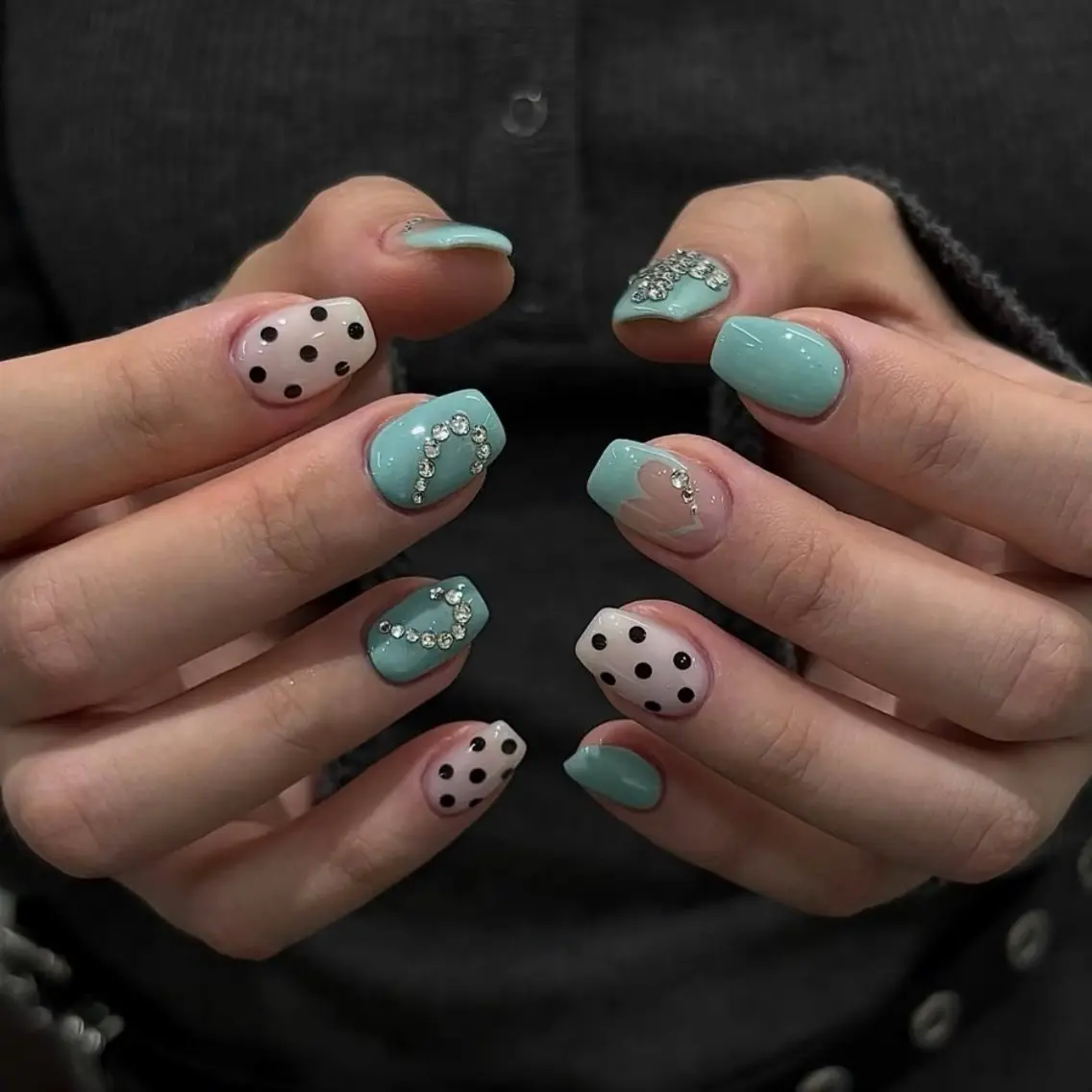 ネイル ハンドネイル ハンドケア Mika Nails 心斎橋のネイルデザイン