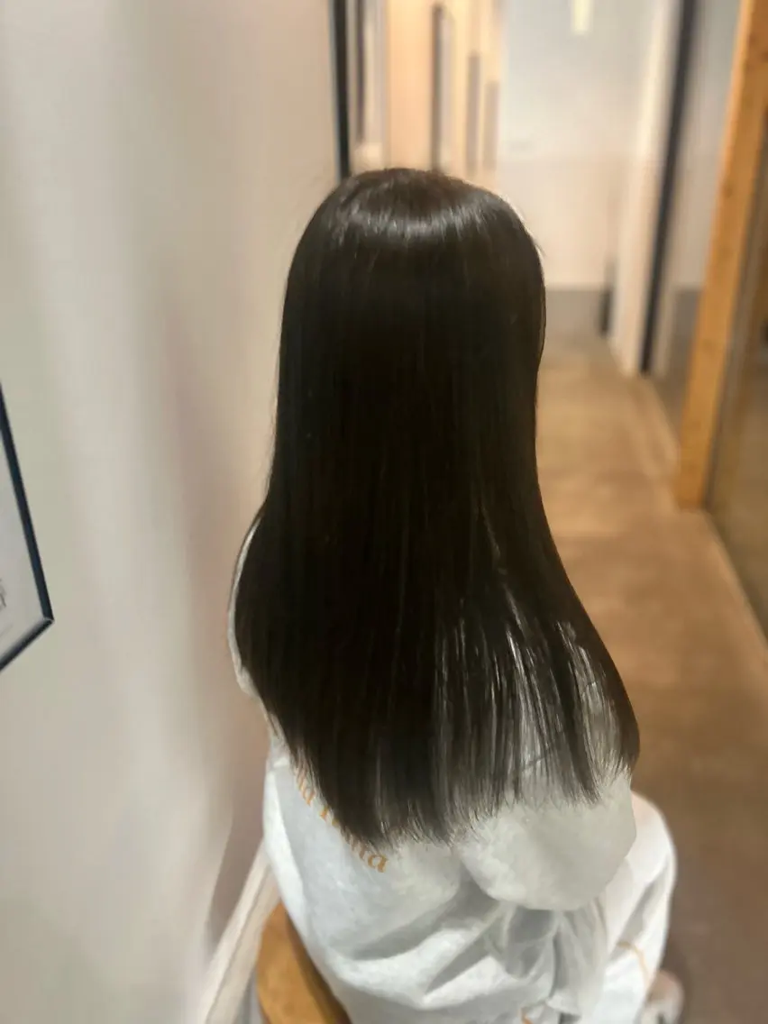 カラー オリーブカラー 船坂 詩乃のヘアスタイル
