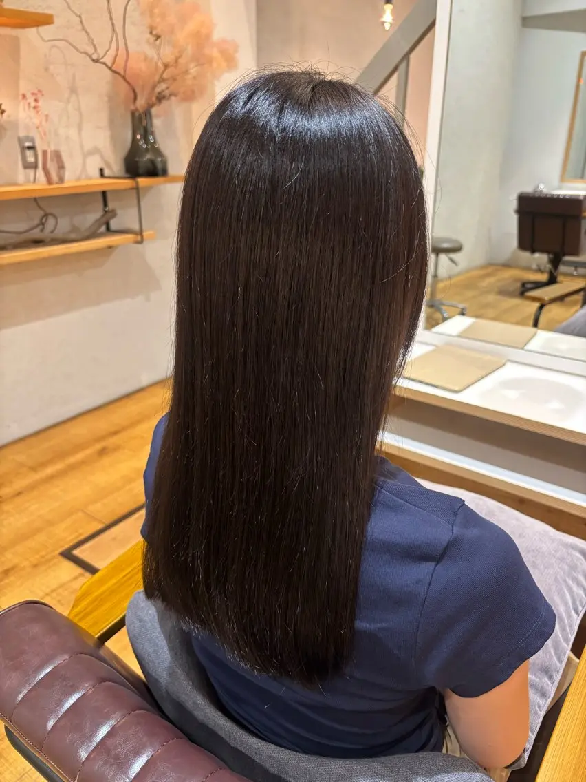 カラー 関 妃菜のヘアスタイル