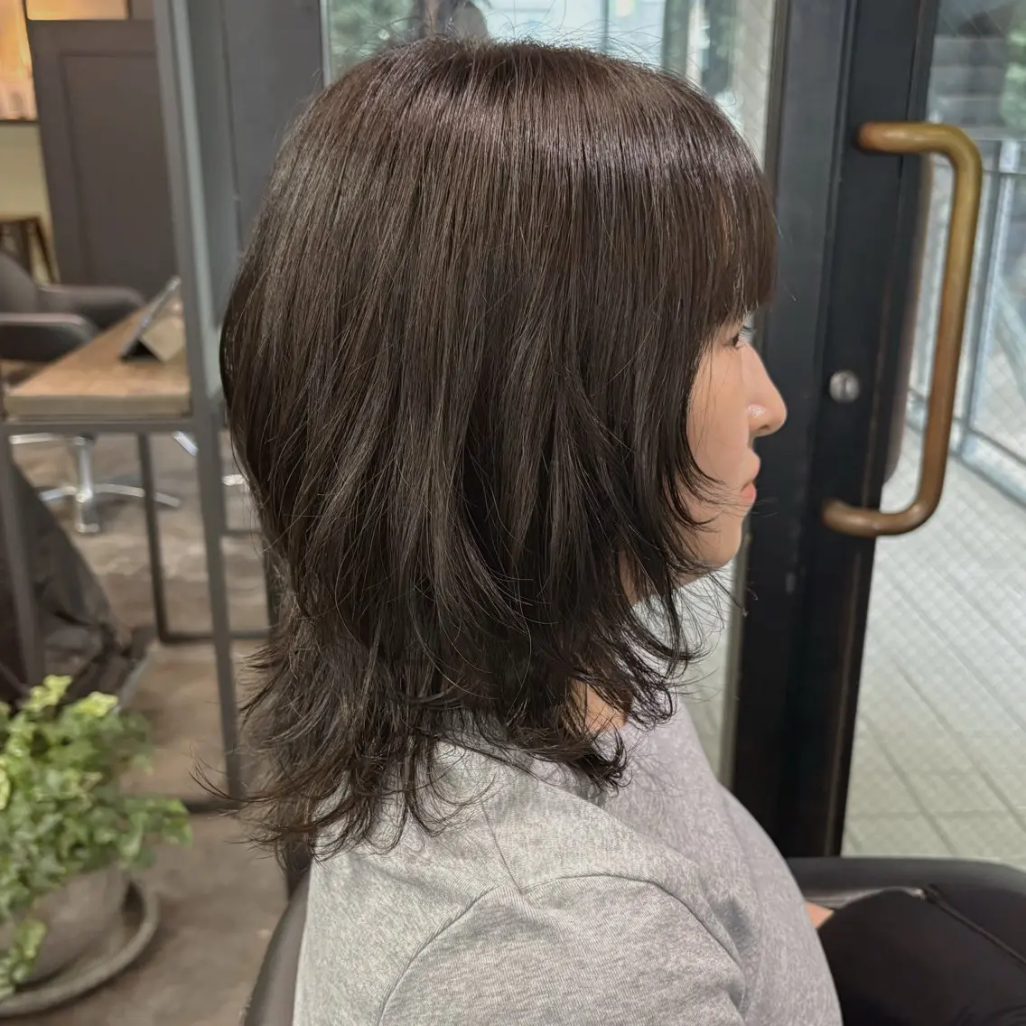 ミディアム ミディアムレイヤー レイヤーカット カット ヘアカラー 韓国ヘア/縮毛矯正 /レイヤー🫧ユイカのヘアスタイル