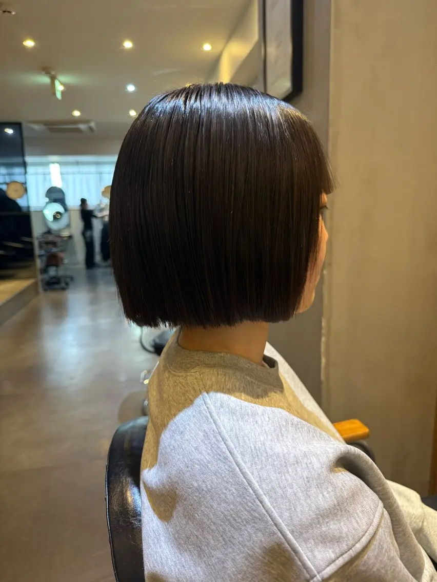 ショート ボブ 縮毛矯正 カット ヘアカラー Kurumi🌙韓国 レイヤー/艶感カラーのヘアスタイル