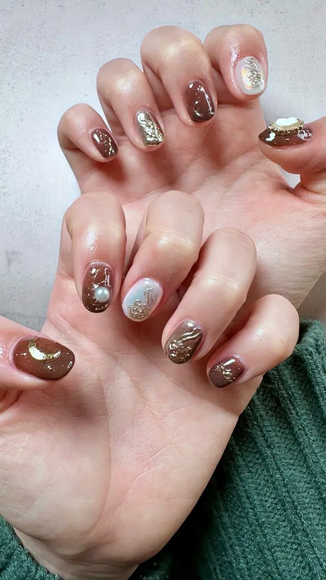 ネイル ニュアンスネイル ハンドネイル ハンドケア Atelier Ariのネイルデザイン