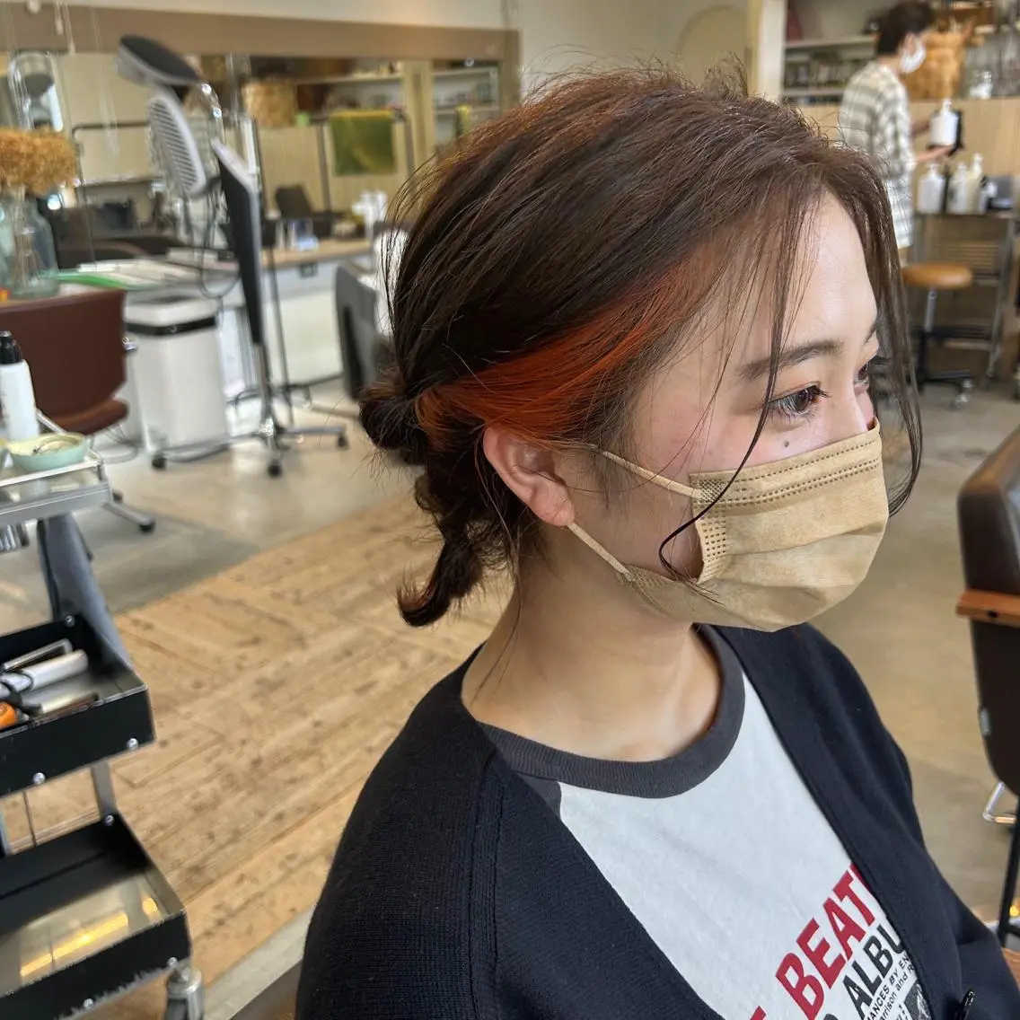ショート ヘアカラー 綿貫 美雪のヘアスタイル