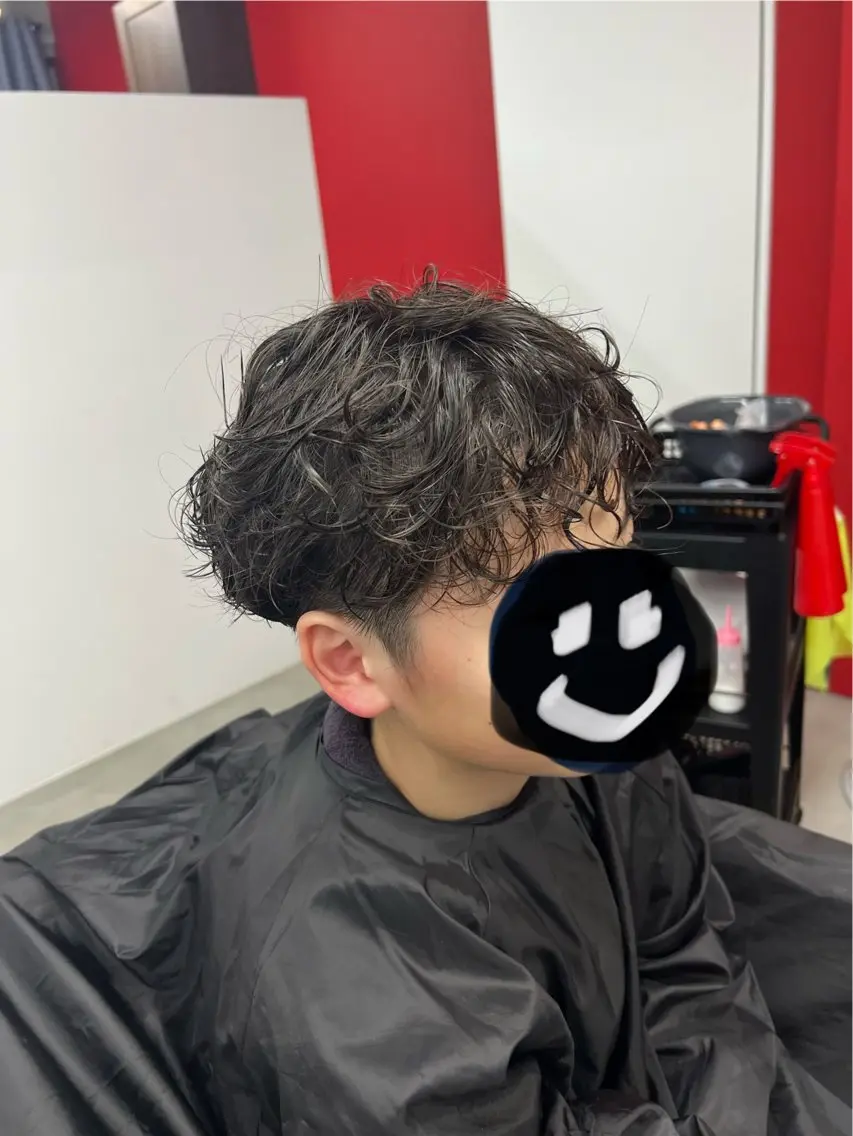 1日2名様限定☆パーマ、シャンプー、トリートメント、カット (ロング➕550円) ※特殊パーマはプラス料金の写真
