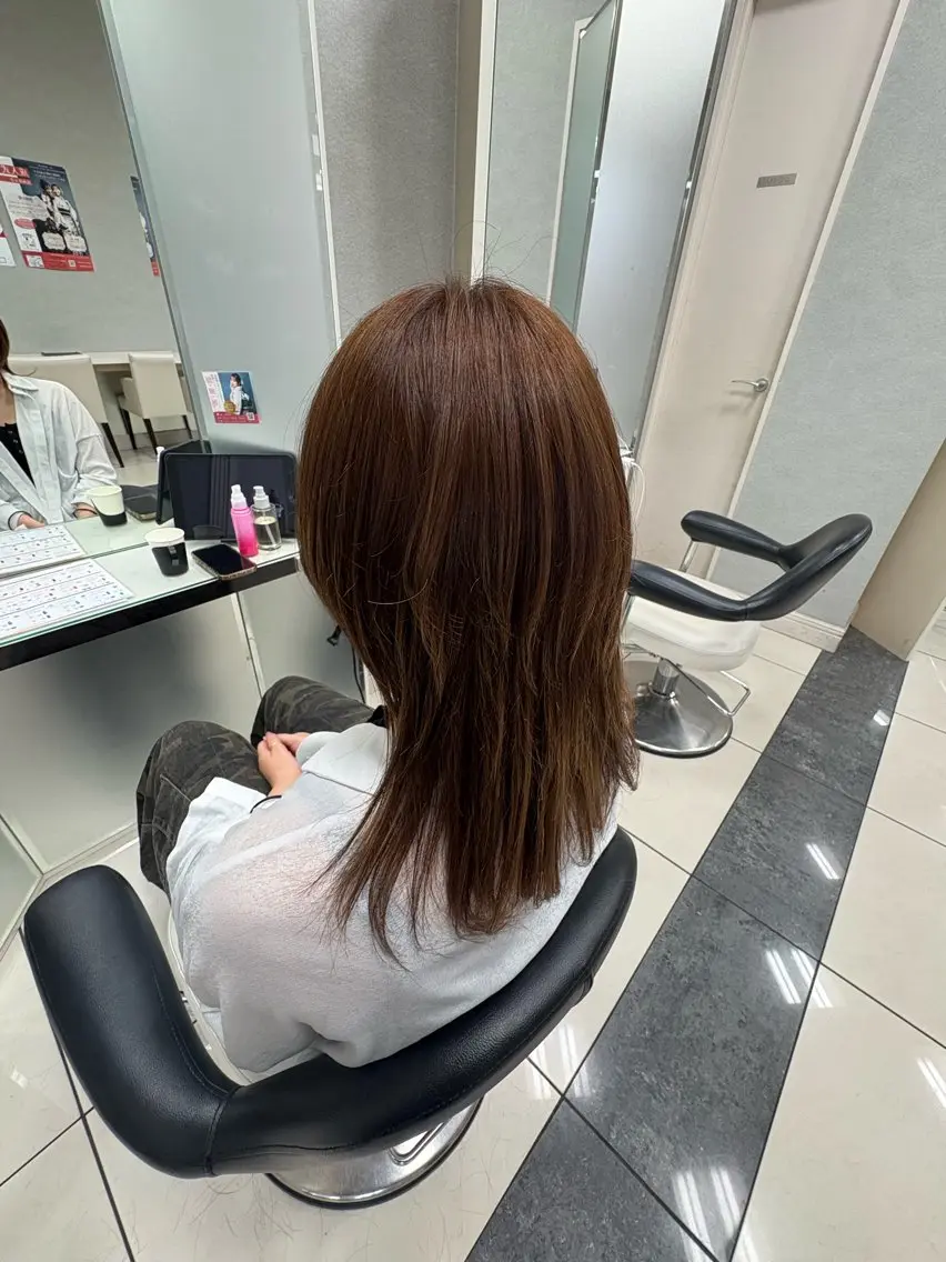 セミロング カット トリートメント インナーカラー/ ブリーチ/ことねのヘアスタイル