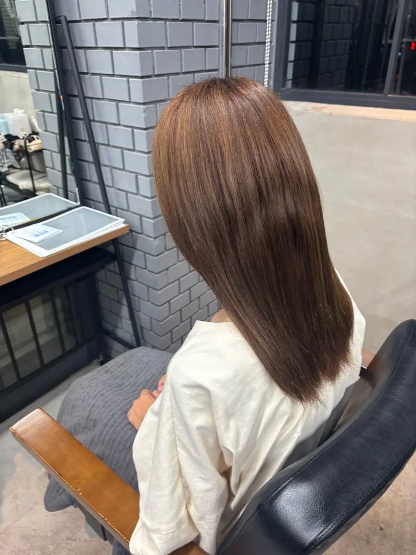 ロング カラー ブラウンカラー 田中 綾乃のヘアスタイル