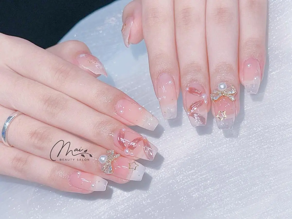 ネイル チークネイル クリアネイル フラッシュネイル フレンチネイル ハート MaiBeauty Niのネイルデザイン