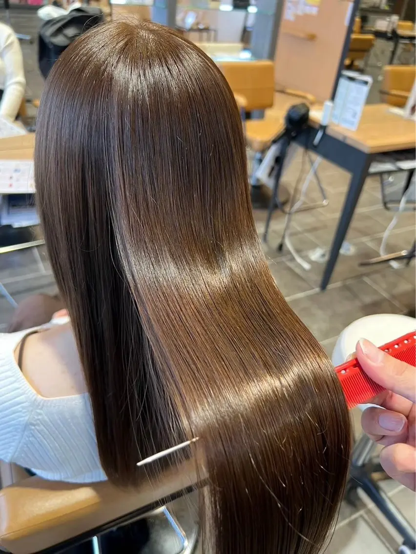 ロング 川野 柚奈のヘアスタイル