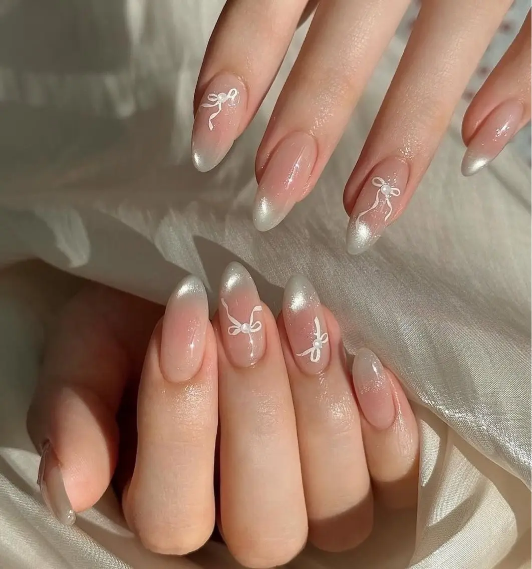 ネイル アートネイル オーロラネイル ブルー チークネイル フットネイル ハンドネイル NAILS168 新大久保店のネイルデザイン