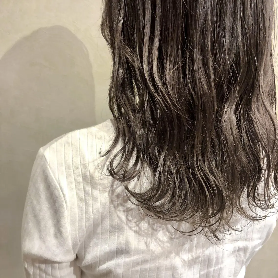 セミロング ヘアカラー トリートメント シンタニナオト /梅田茶屋町のヘアスタイル