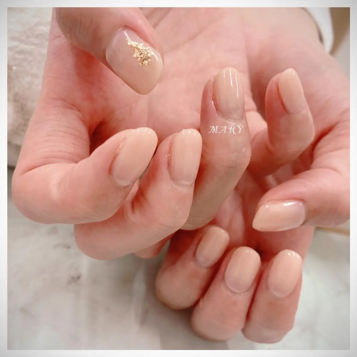 ネイル グラデーション ニュアンスネイル オフィスネイル シンプルネイル ハンドネイル Mary nail .narumiのネイルデザイン