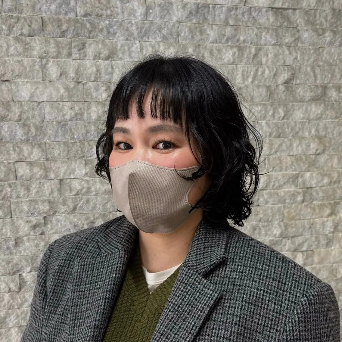 🔘【前髪のみ】前髪カット+ポイントストレートの写真