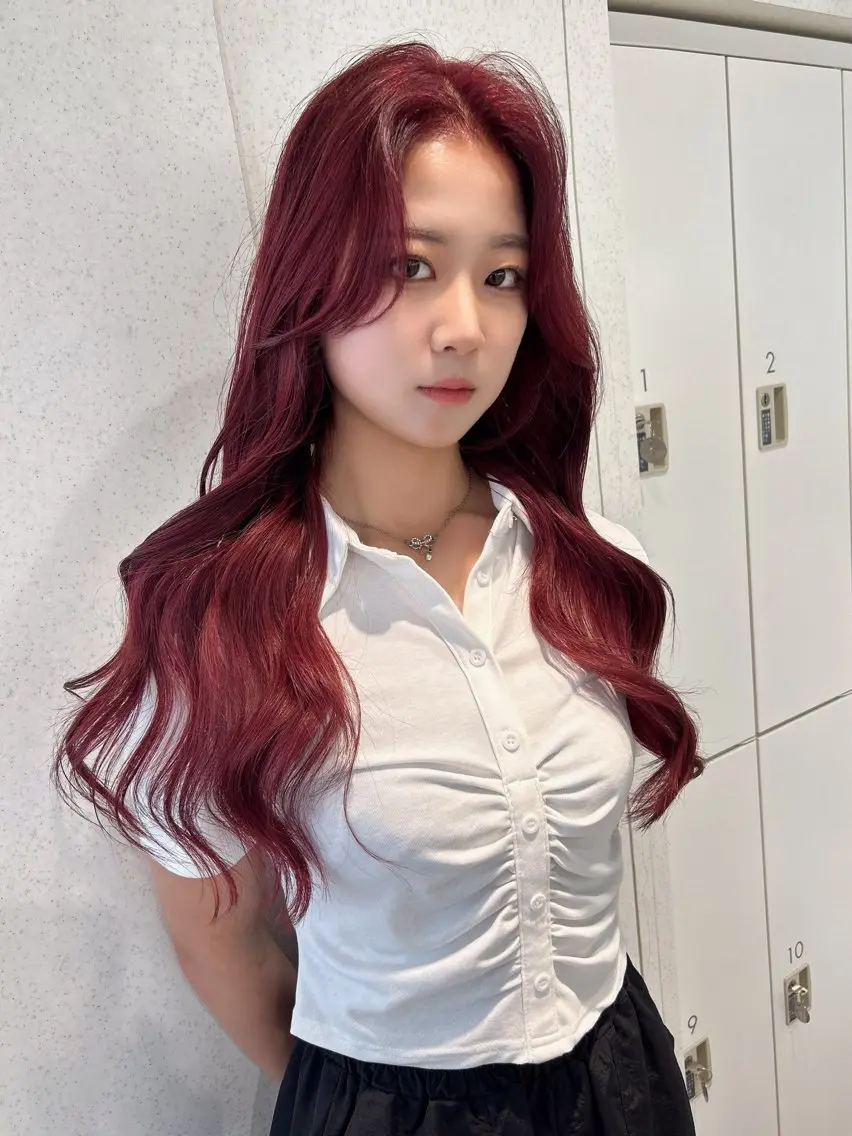 ロング カット ヘアカラー トリートメント 🤍韓国うる艶カラー YUKI🤍のヘアスタイル