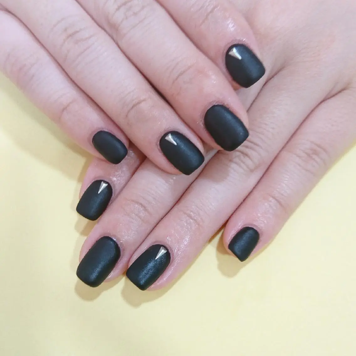 ネイル マットネイル liddell Usamiのネイルデザイン