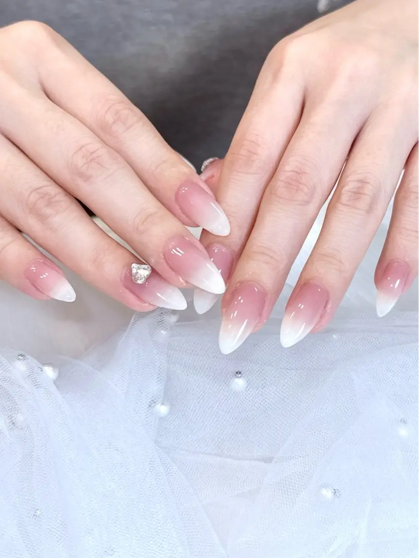 ネイル ハンドネイル nailsalon muguetのネイルデザイン
