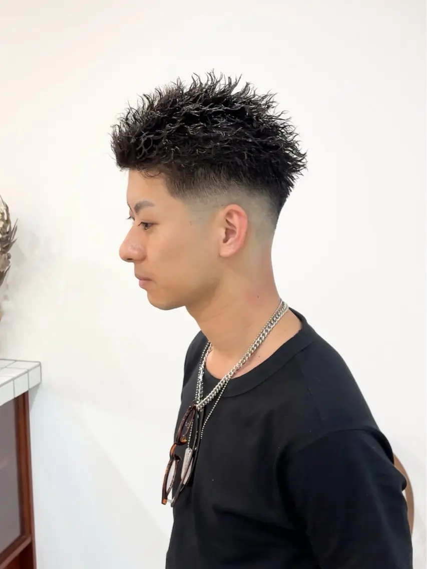 メンズ フェードカット 中原 佑（店長）のヘアスタイル