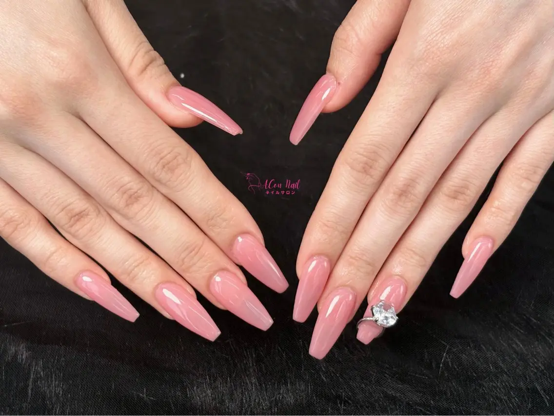 ネイル 桜ネイル 長さ出し フラワーネイル フレンチネイル ジェルネイル ハンドネイル ACon NailSalonのネイルデザイン