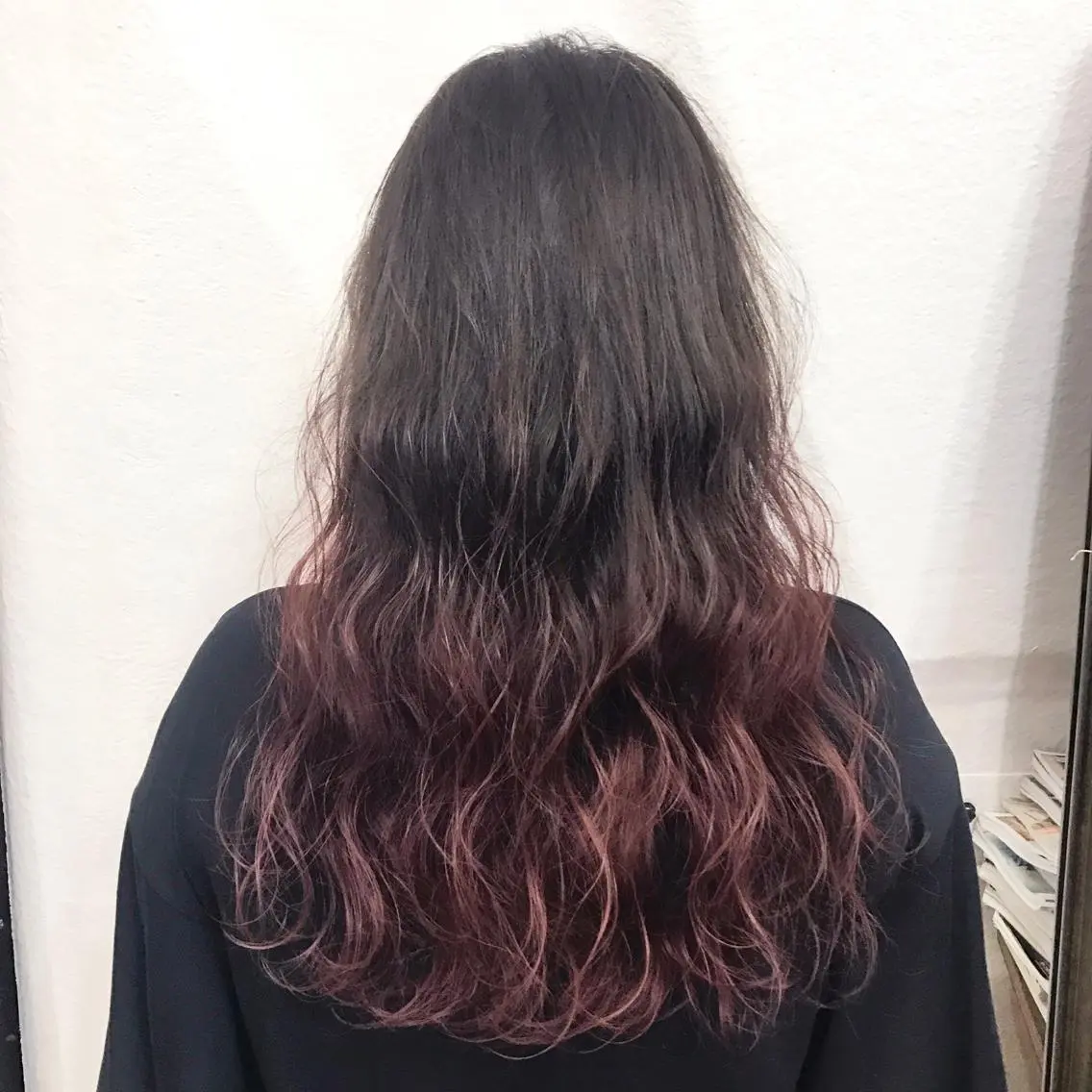 カラー ブリーチ グラデーションカラー ピンクカラー バイオレットカラー K-POP好き美容師 🇰🇷Kai.Yのヘアスタイル