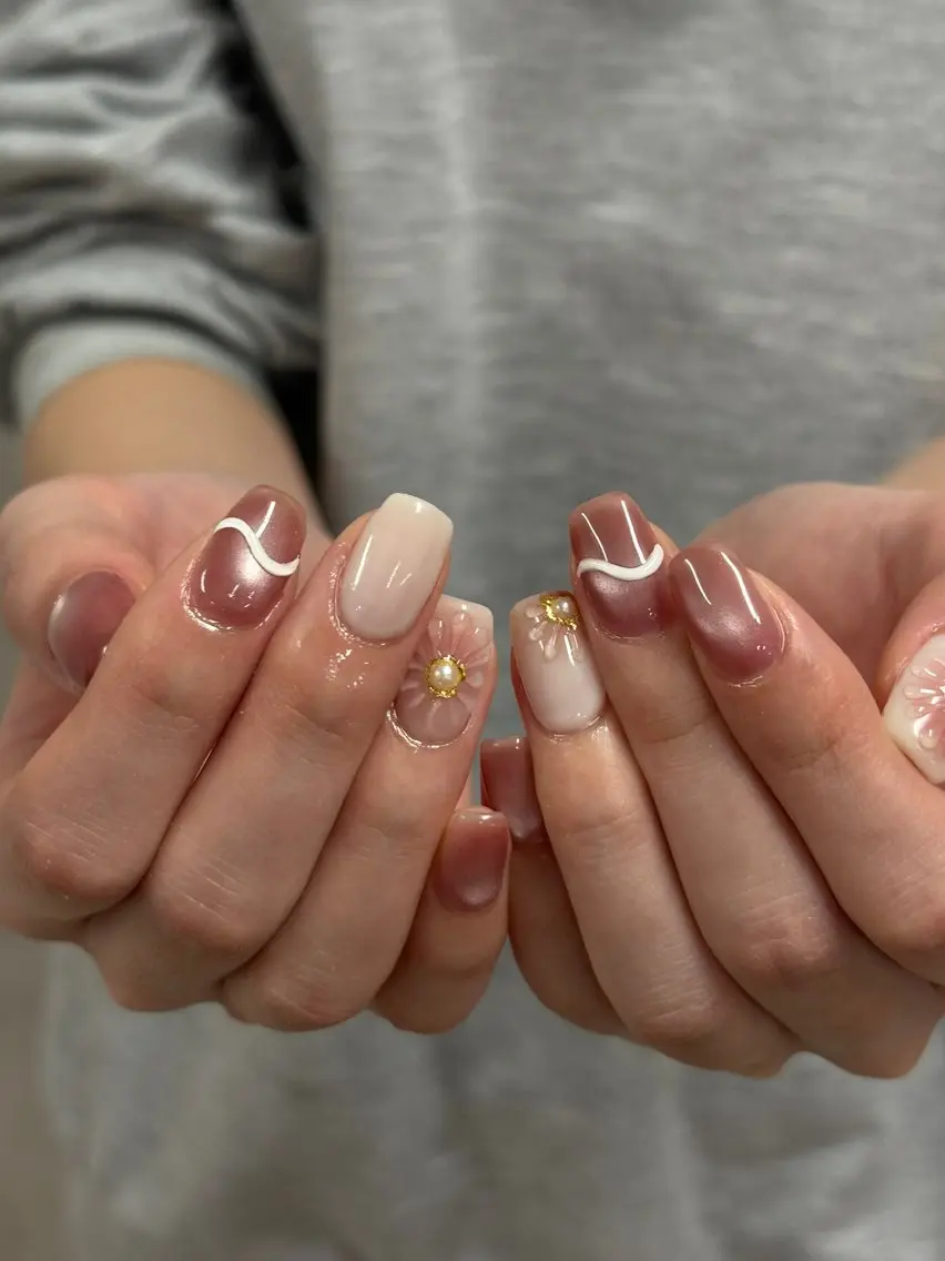 ネイル ハンドネイル Noël 新宿南口 toyonのネイルデザイン