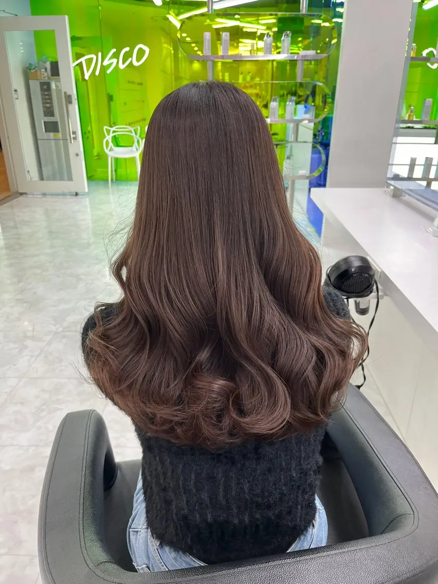ロング カラー ヘアカラー トリートメント エクステ ヘアセット 髪質改善🩰透明感カ ラー🎀hinanoのヘアスタイル