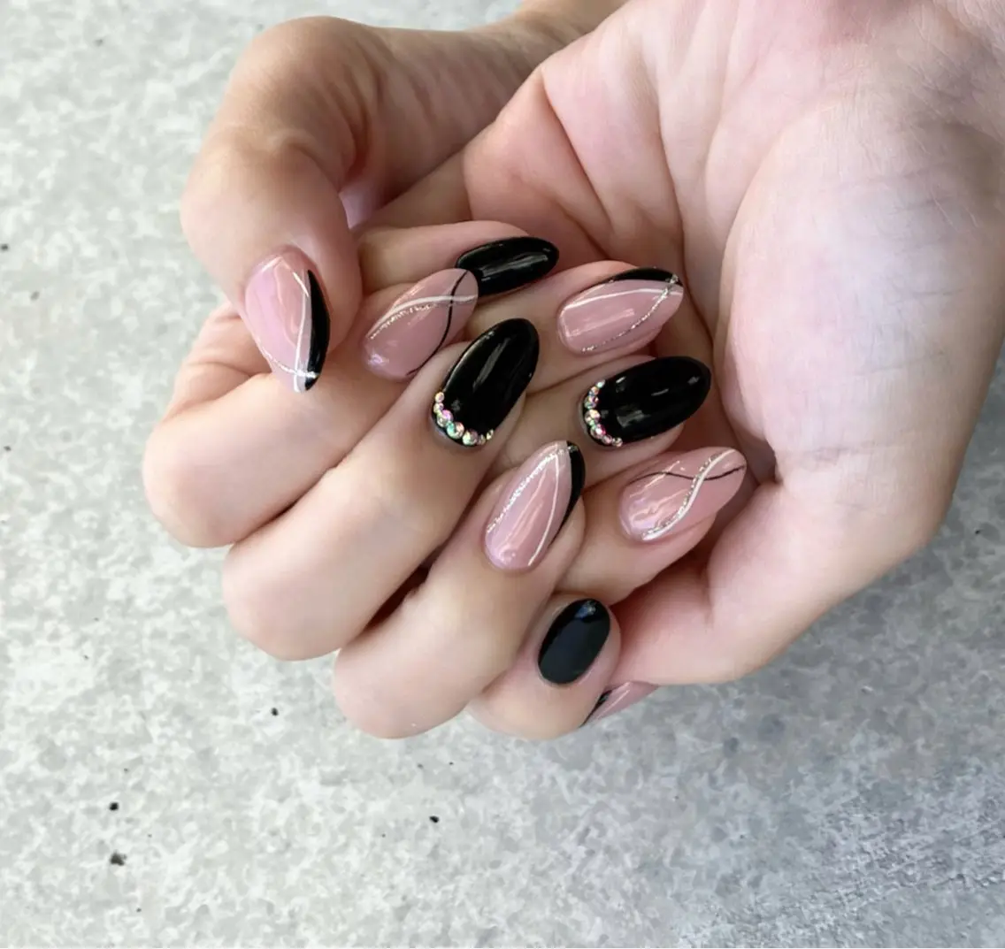 ネイル アートネイル ジェルネイル マグネットネイル ミラーネイル 持ち込み ハンドネイル nail salon Soeurのネイルデザイン