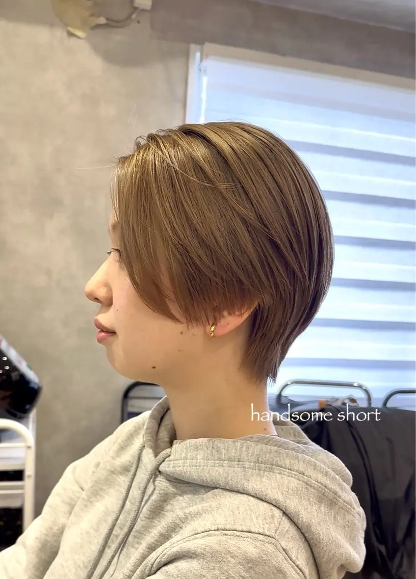 ショート カラー カット ヘアカラー トリートメント 🍃ショートヘア🍃 北林春樹のヘアスタイル