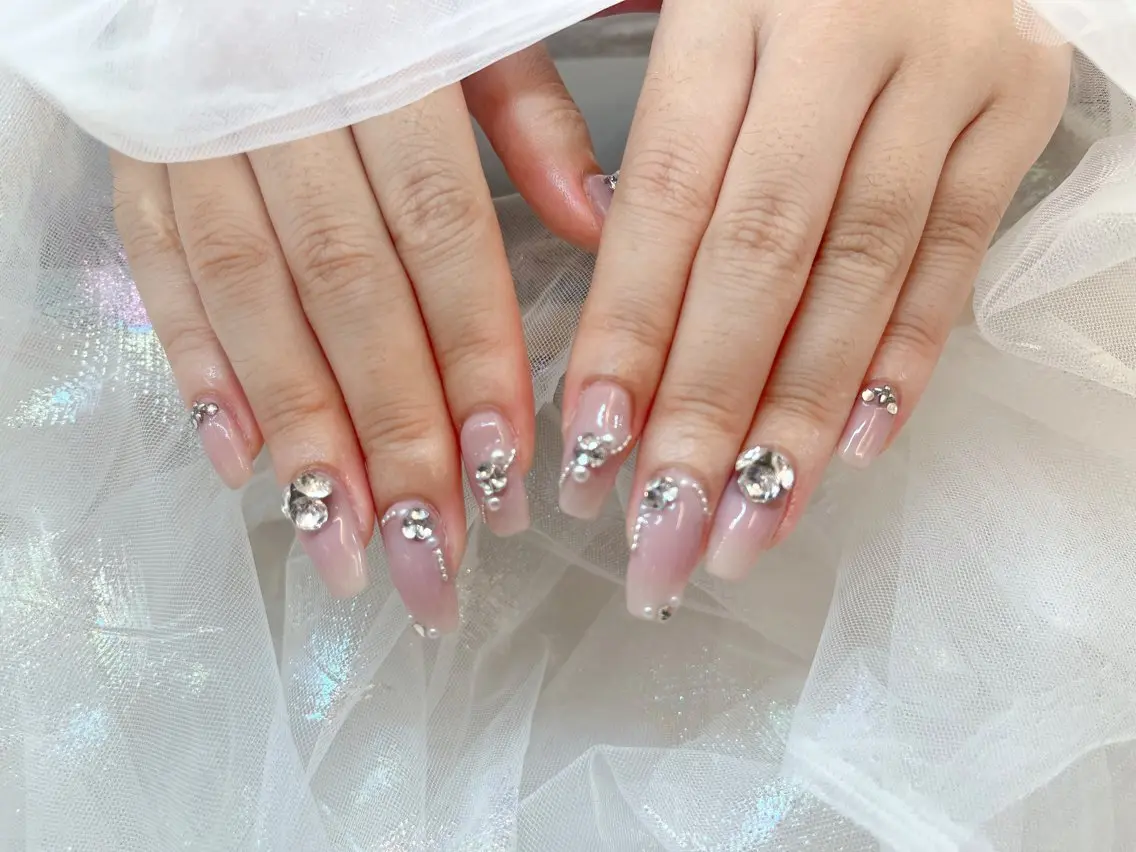 ネイル anela 仁香のネイルデザイン