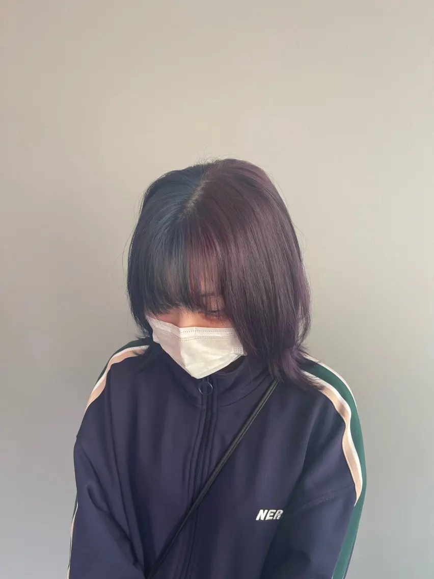 ミディアム カラー ブルーカラー パープルカラー ツートーンカラー カット ヘアカラー 高品質シールエクステ /艶髪/HIROのヘアスタイル