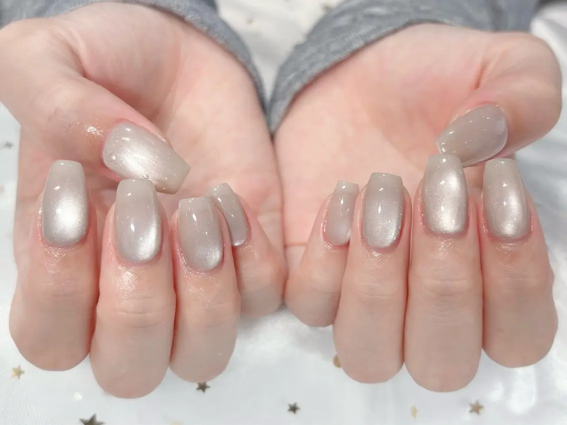 ネイル 成人式 フラッシュネイル フットネイル ジェルネイル 卒業式 mione_ou nail salonのネイルデザイン