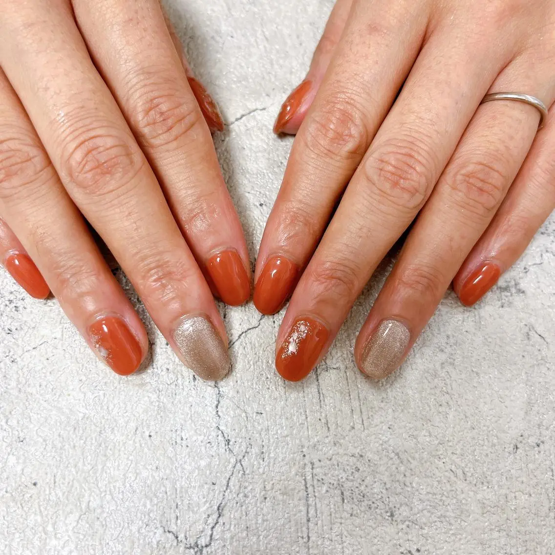 ネイル オーロラネイル フラワーネイル フットネイル フレンチネイル ジェルネイル mogunail &blowのネイルデザイン