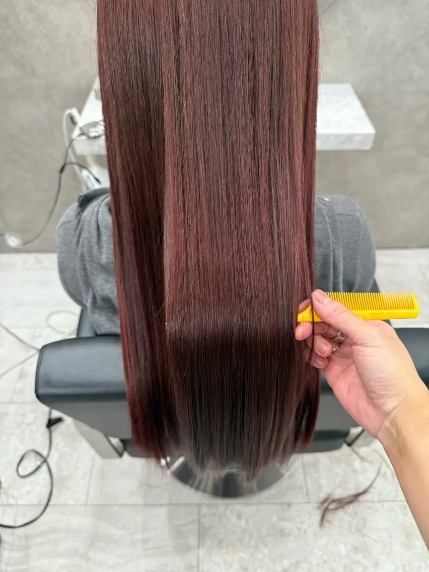 ブリーチなしダブルカラー+似合わせカット+髪質改善トリートメントの写真