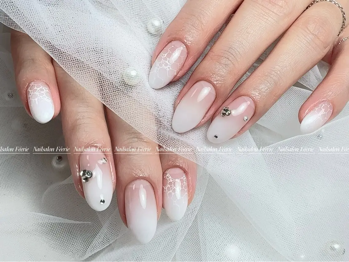 ネイル 成人式 長さ出し フットネイル フレンチネイル ジェルネイル ハンドネイル ハンドケア nail salon Feerieのネイルデザイン