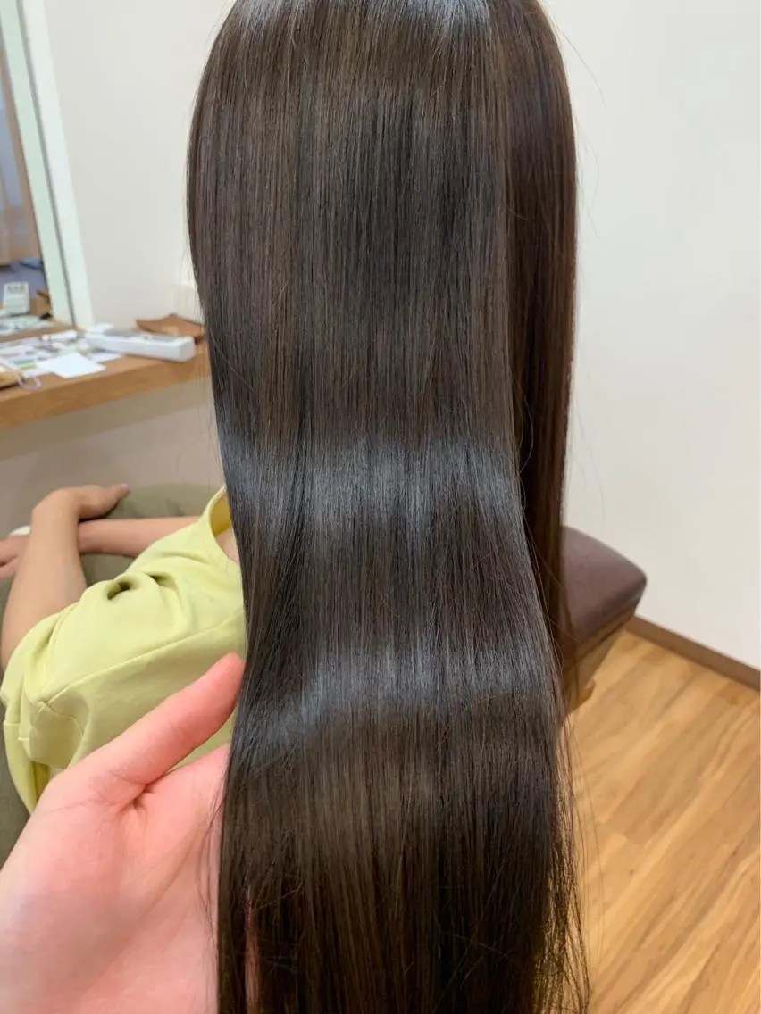 🐥髪質改善トリートメント+前髪カット🐥の写真