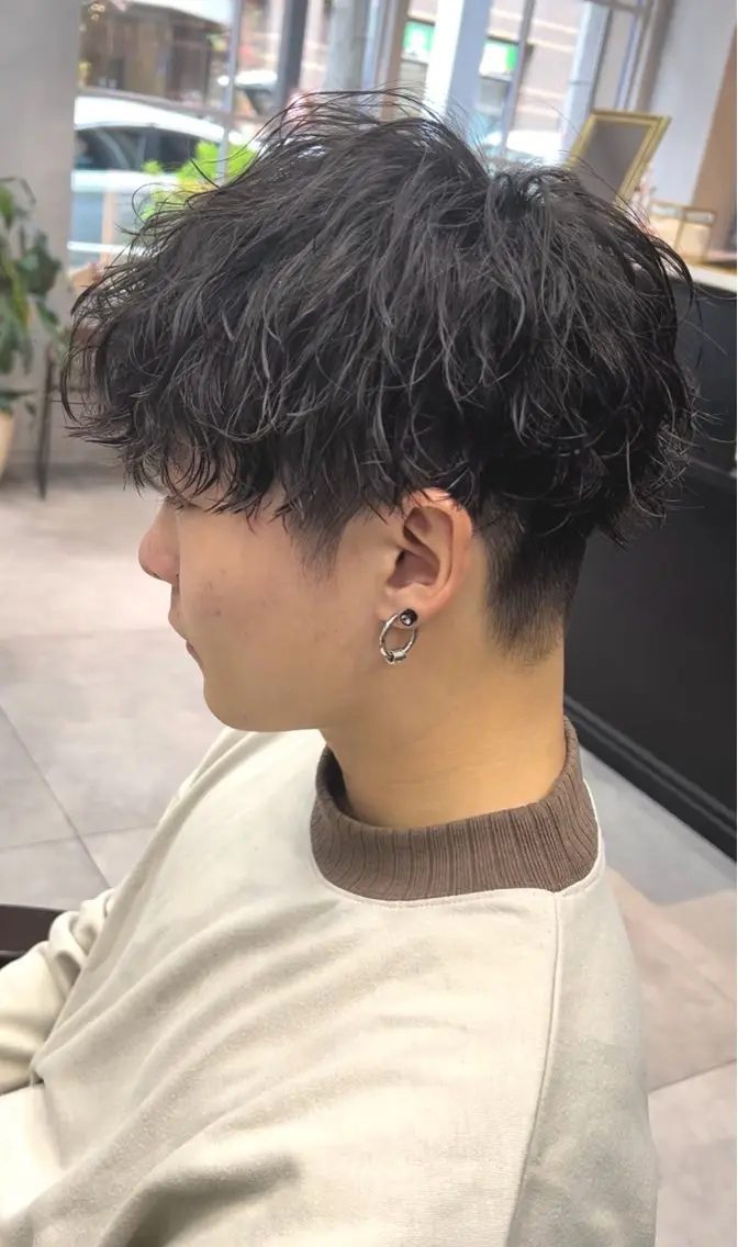 ショート パーマ メンズ カット パーマ 🦩パーマン🦩佐藤 航太のヘアスタイル