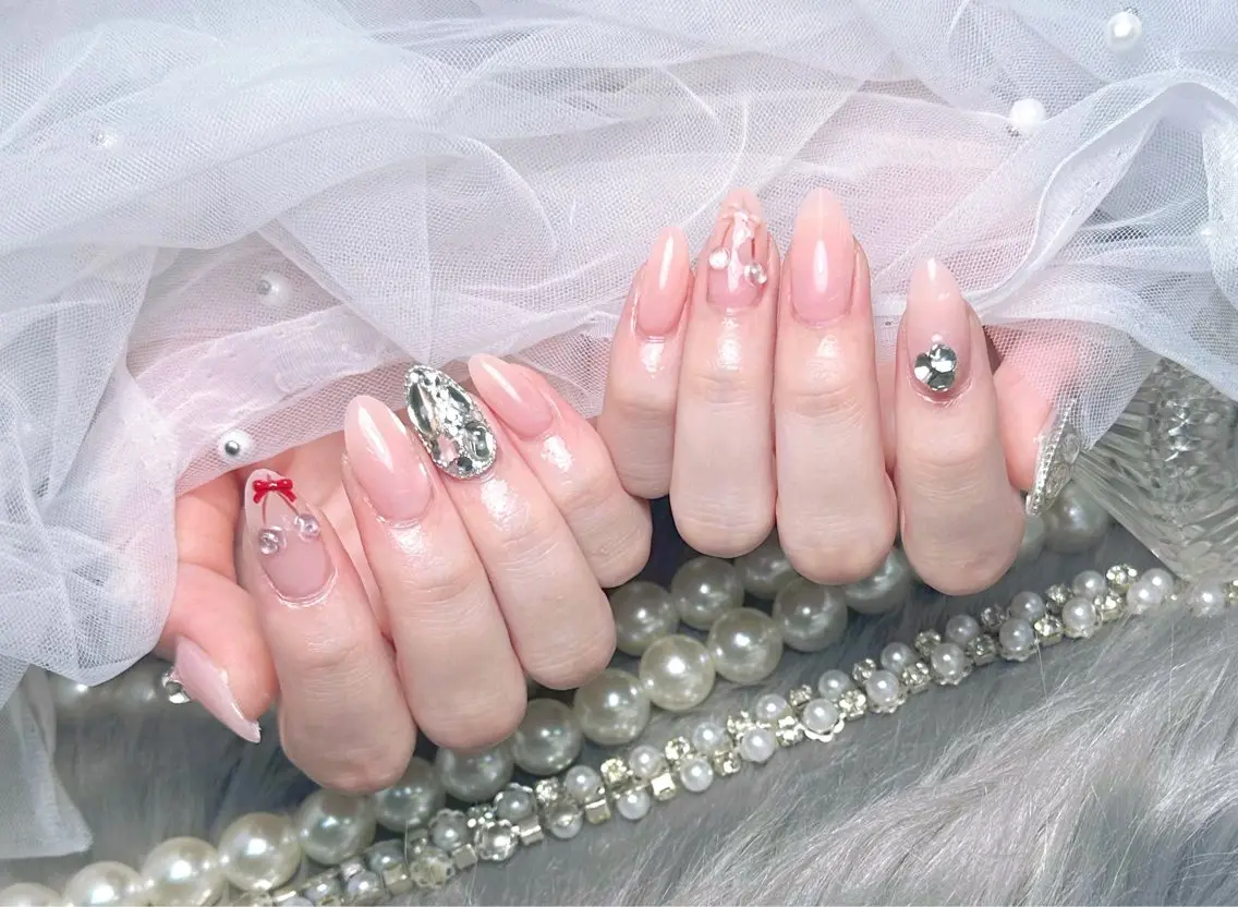 ネイル ハンドネイル Luna Nail.Novaのネイルデザイン