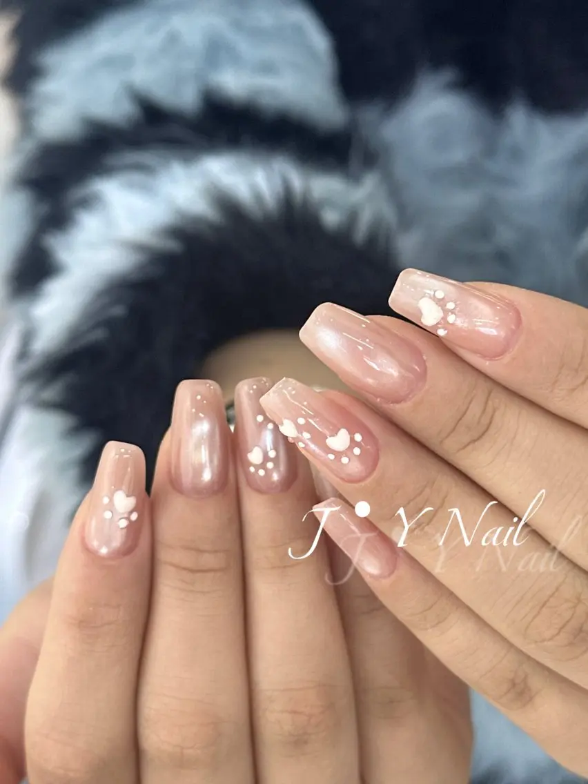 ネイル J· Y Nailのネイルデザイン