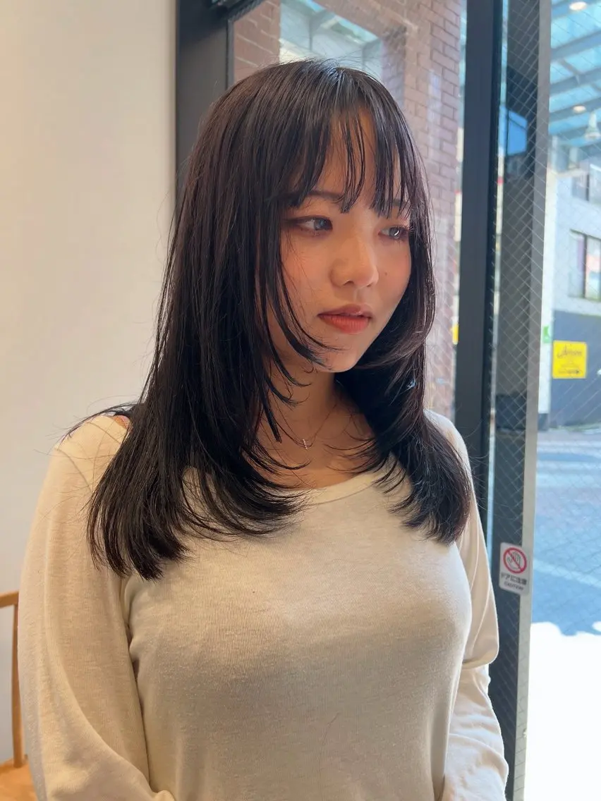 セミロング カラー ハッシュカット SALOWIN熊本 yuseiのヘアスタイル