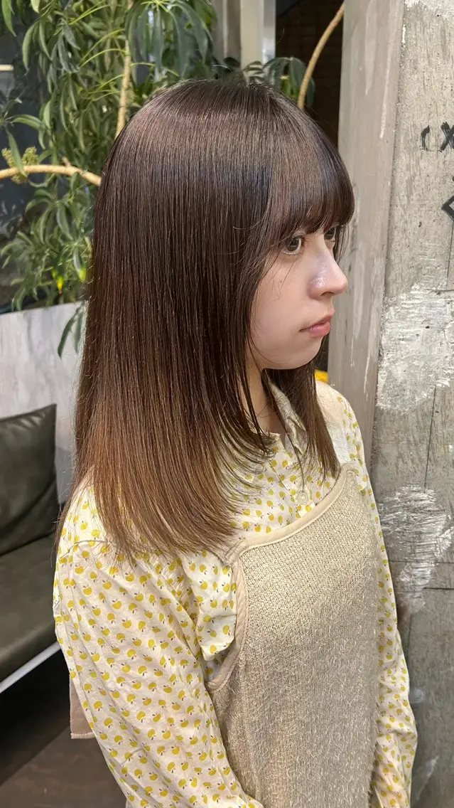 セミロング パーマ セミロングパーマ 伸ばしかけ ストレートパーマ 坂本 かやのヘアスタイル