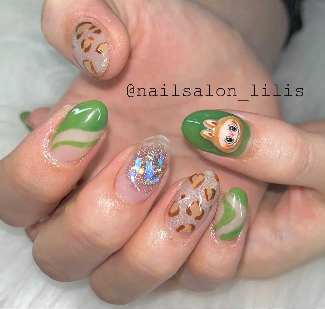 ネイル ハンドネイル nailsalon Lilisのネイルデザイン
